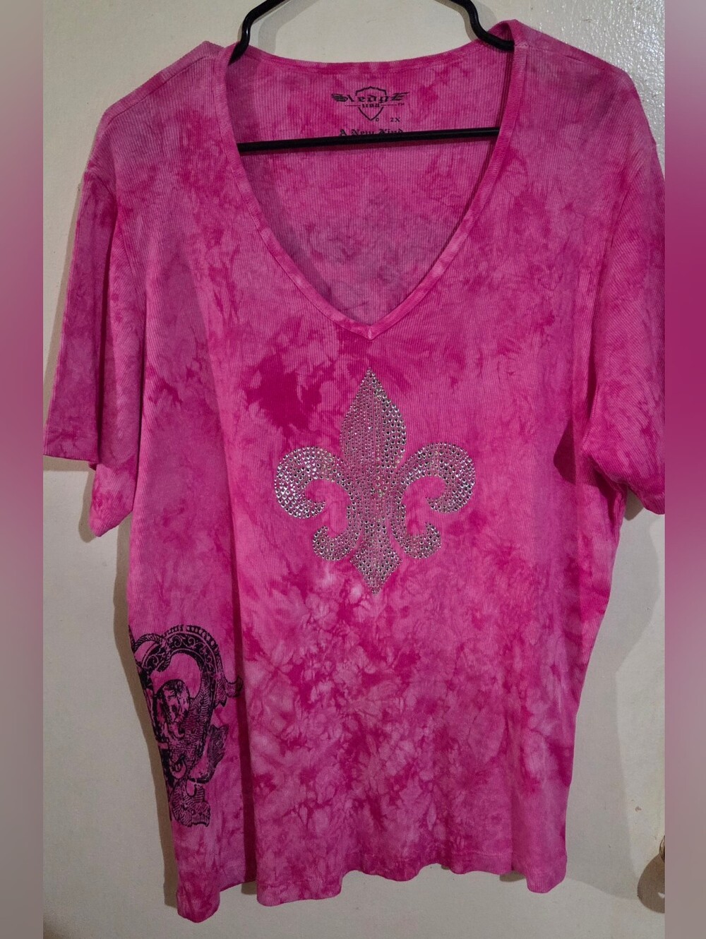 Y2K Sledge USA Pink TieDye Bling Deadstock Fleur De Lis Rhinestone Shirt 2X NWOT